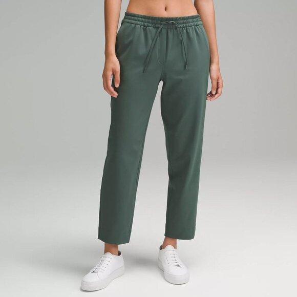 Tapered-Leg Mid-Rise Pant 7/8 Length *Luxtreme - Picture 1 of 1